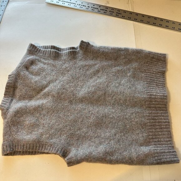 Vtg Womens Shetland Wool Vest V Neck Sweater Grey Plaid Small Centura - Picture 4 of 4